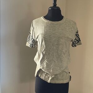 PINK Victoria's Secret Gray Tee with Black Lettering